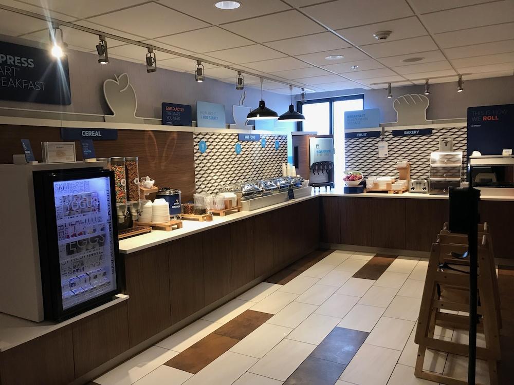 Holiday Inn Express Rochester - University Area By Ihg Exterior foto