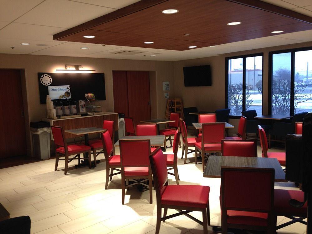 Holiday Inn Express Rochester - University Area By Ihg Exterior foto